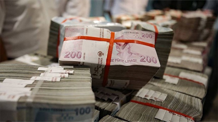 Vergi rekortmenleri listesine bankalar damga vurdu